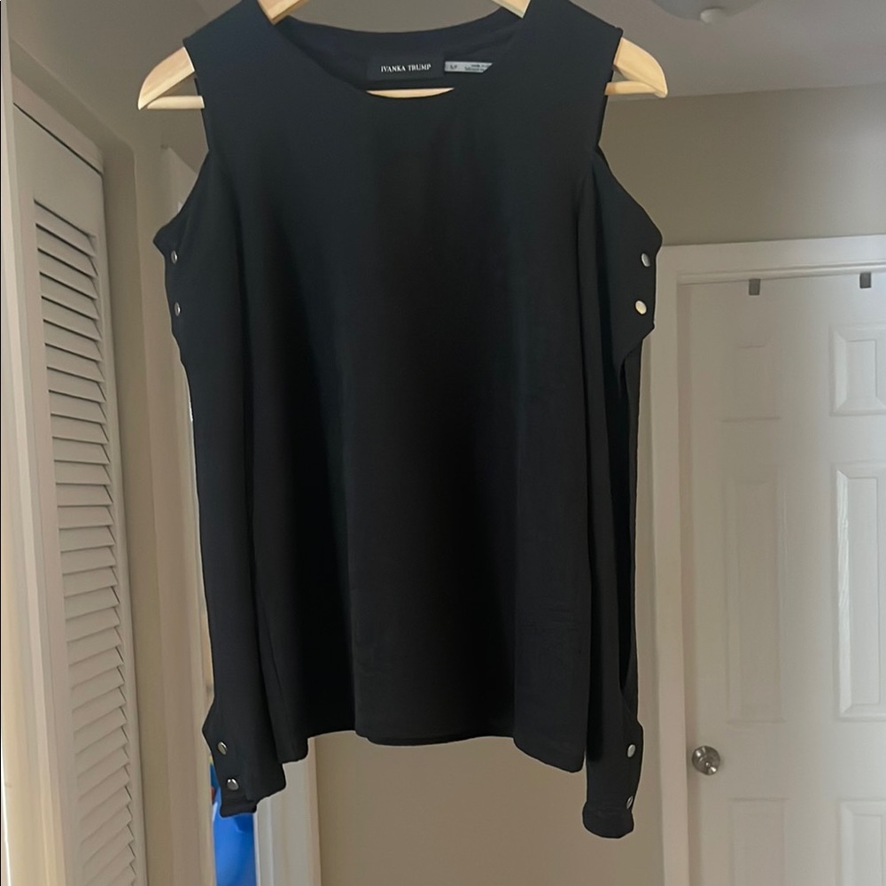 Brand new Ivanka Trump top